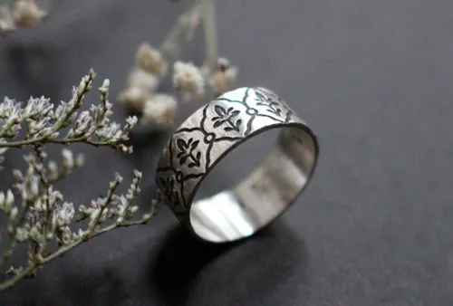 Iris, bague fleur art nouveau en argent