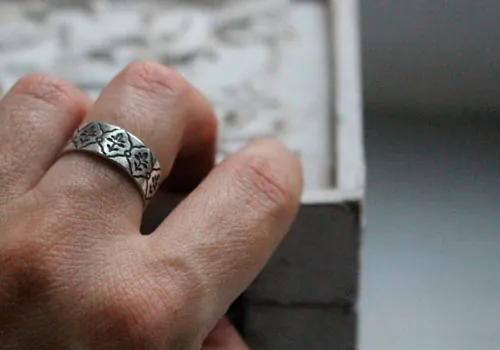 Iris, bague fleur art nouveau en argent