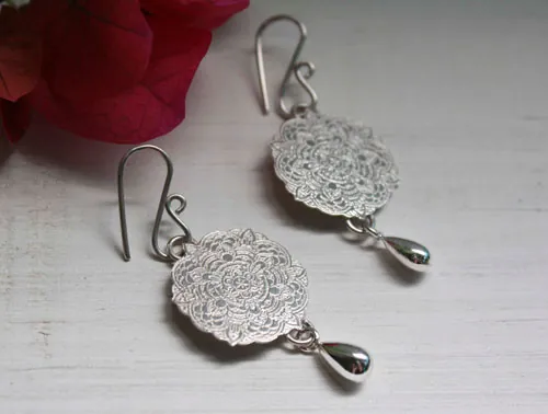 Ishaia, boucles d’oreilles mandala en argent
