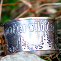 It’s another wild day, bague citation et forêt en argent