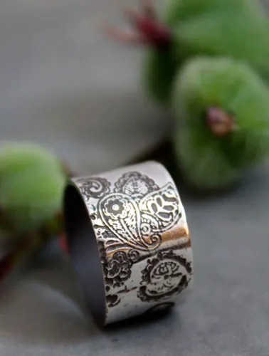Jasmin d’hiver, bague fleur indienne cachemire en argent