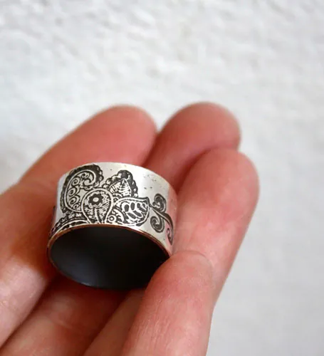 Jasmin d’hiver, bague fleur indienne cachemire en argent