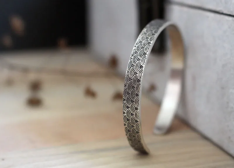 Kaito, bracelet seigaiha, vagues japonaises en argent