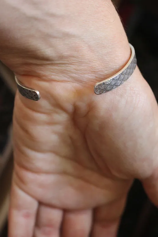 Kaito, bracelet seigaiha, vagues japonaises en argent
