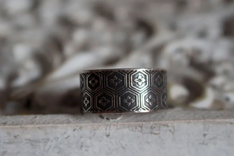 Kikko, bague écailles de tortue japonaise en argent