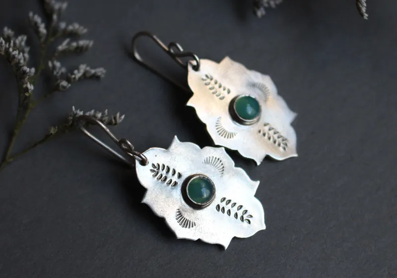 Kirakee, boucles d’oreilles architecture orientale mauresque en argent et chrysoprase