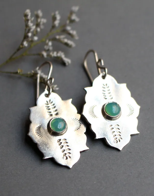 Kirakee, boucles d’oreilles architecture orientale mauresque en argent et chrysoprase