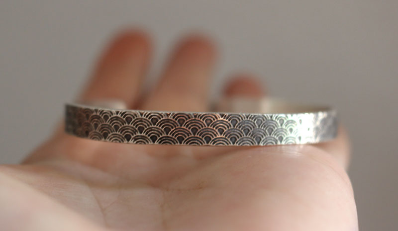 Kaito, bracelet seigaiha, vague japonaise en argent