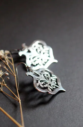 L’arbre sacré, boucles d’oreilles arbre de vie en argent