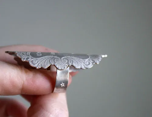 L’essentiel, bague citation du Petit Prince de Saint-Exupéry en argent