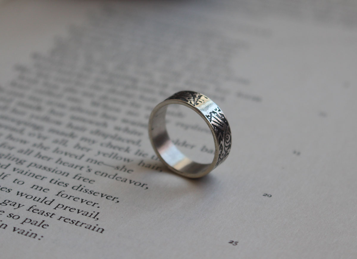 La danse des corbeaux, bague oiseau de légende en argent