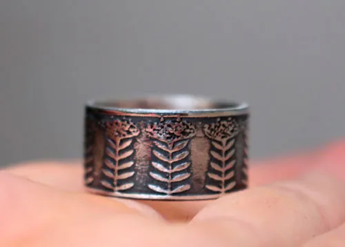 La dentelle de la reine Anne, bague fleur d’ombelle en argent