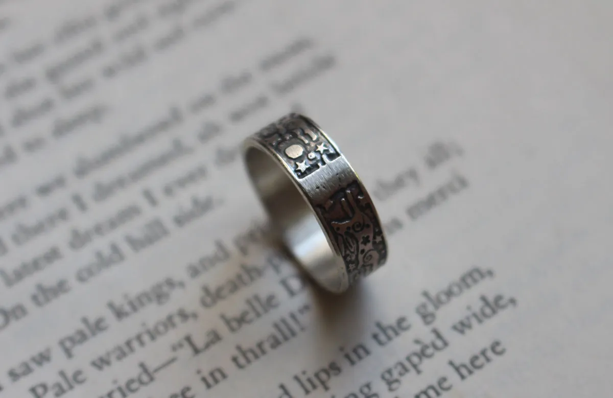 La farandole des lièvres, bague lapin du ciel nocturne en argent