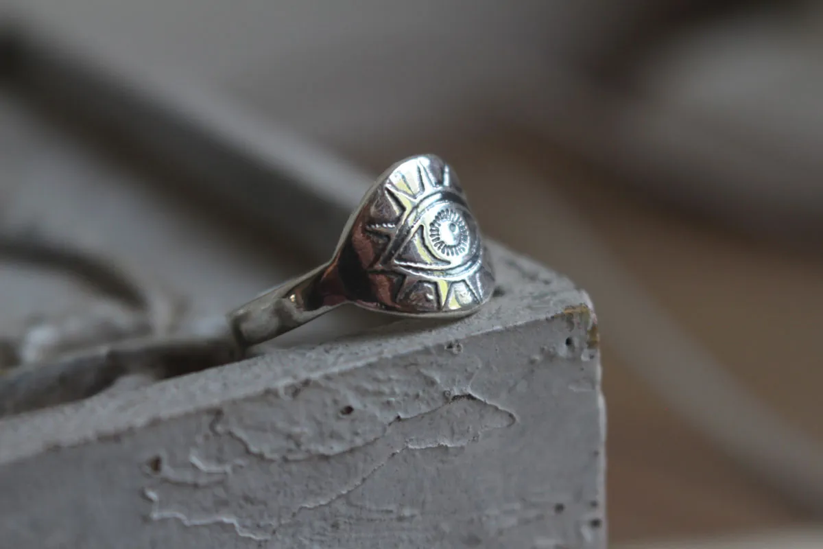La lampe de l’œil, bague lumière en argent