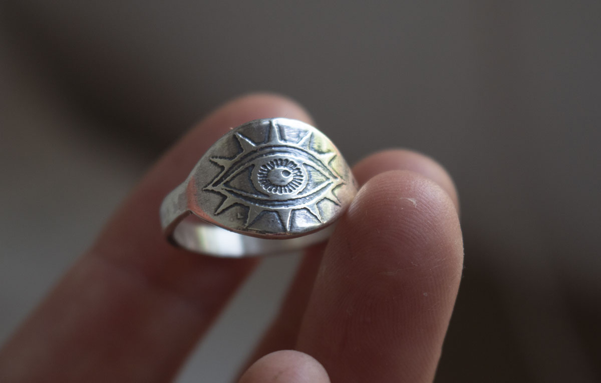 La lampe de l’œil, bague lumière en argent