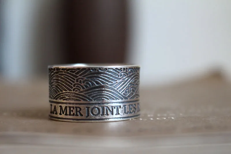 La mer joint les régions qu’elle sépare, bague citation en argent