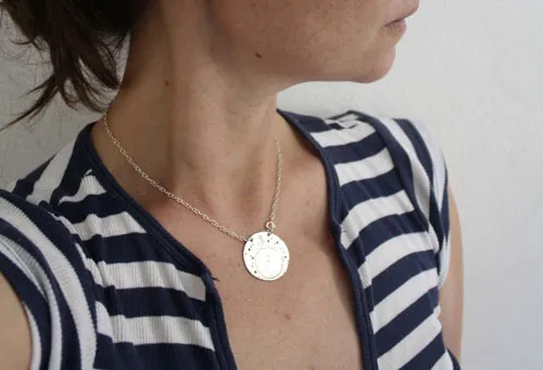 La planète du Petit Prince, collier l’imaginaire de Saint-Exupéry en argent