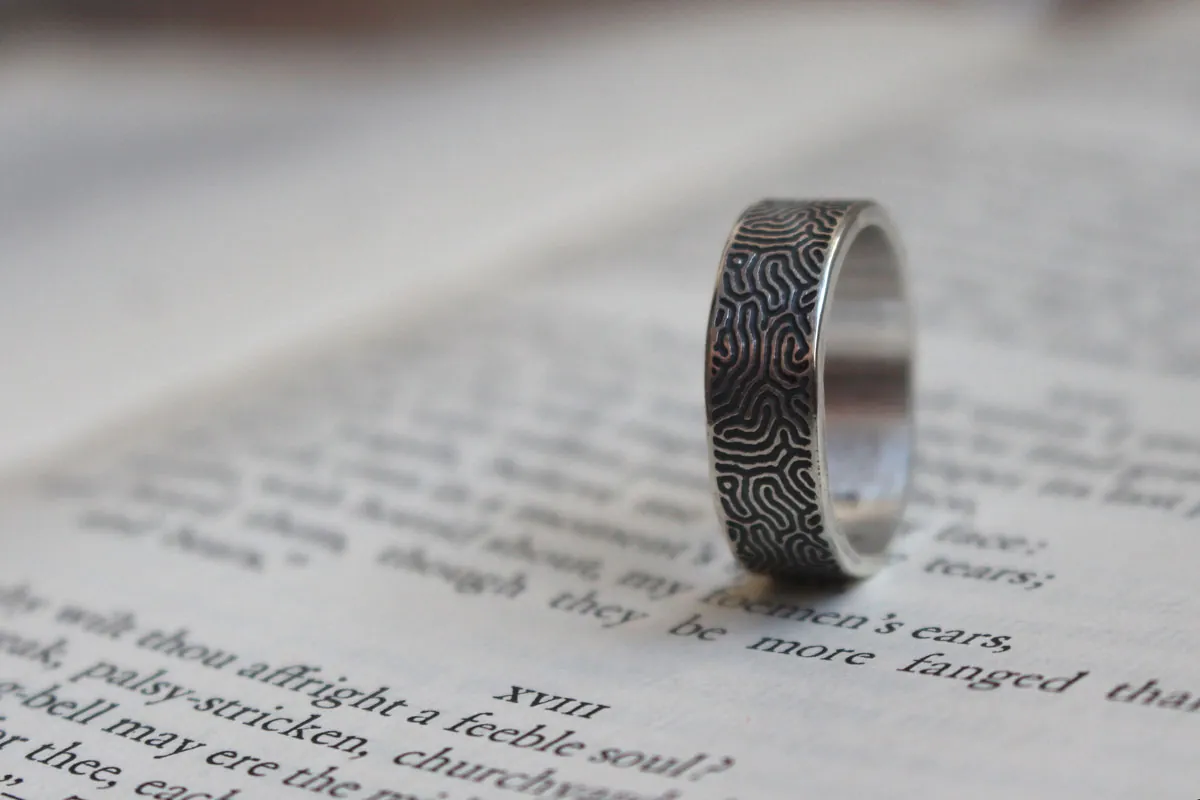 Labyrinthe, bague dédale en argent
