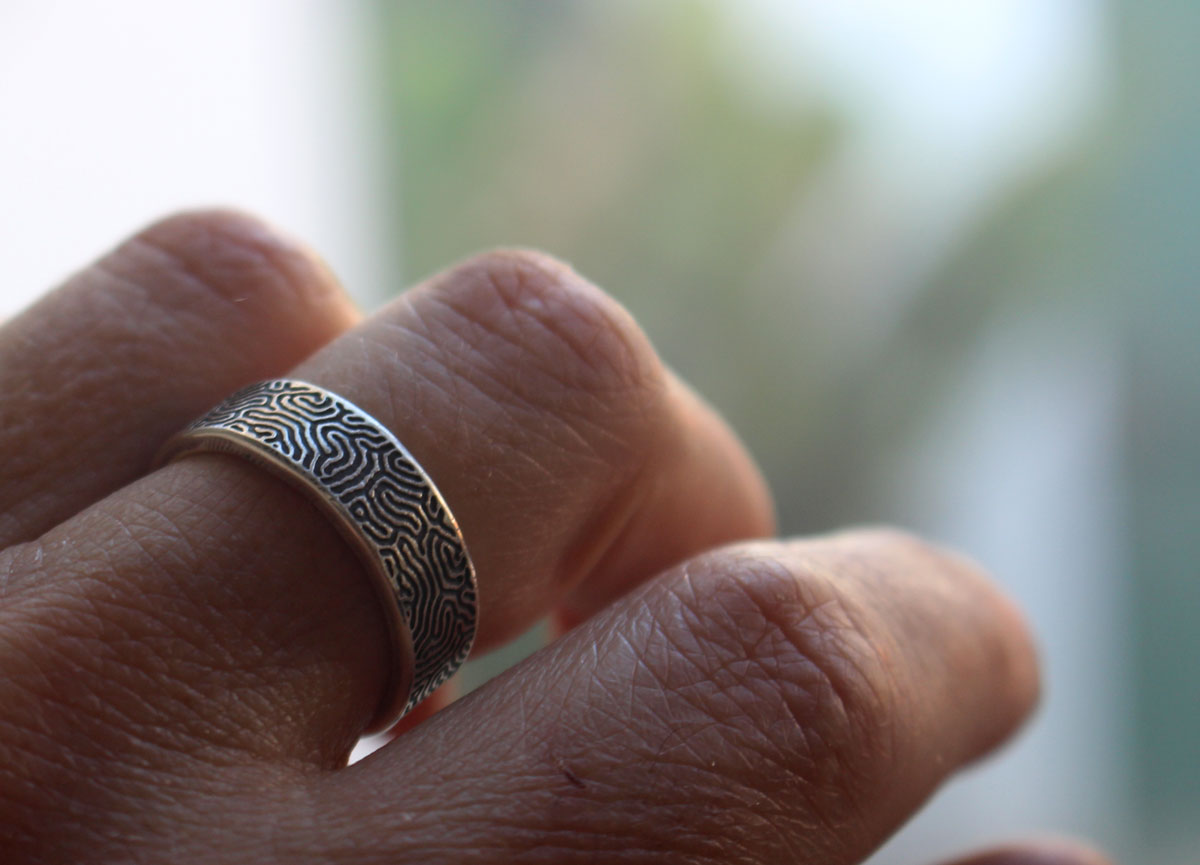 Labyrinthe, bague dédale en argent