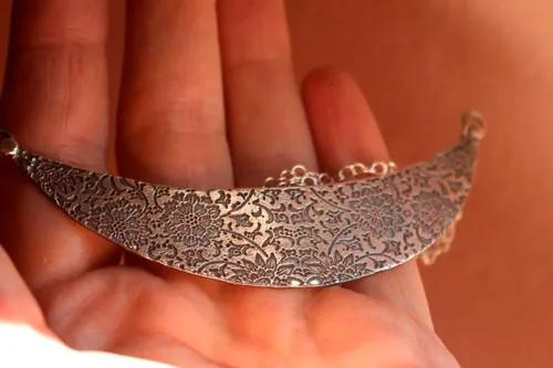 Le jardin sur la lune, collier plastron floral en argent