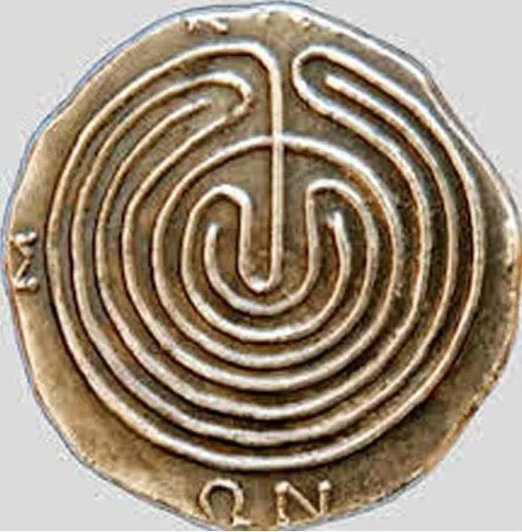 Le labyrinthe de Cnossos, collier monnaie grecque en argent