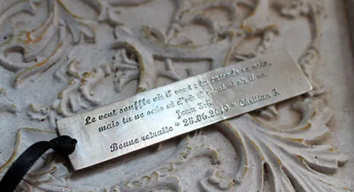 Le vent souffle, marque-page citation en argent