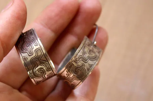 Les cités d’or, boucles d’oreilles préhispanique zapotèque en argent
