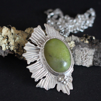 Lichen aventurine, collier symbiote en argent et aventurine
