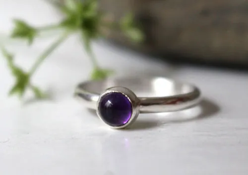 Lilas, bague fleur violette en argent et améthyste