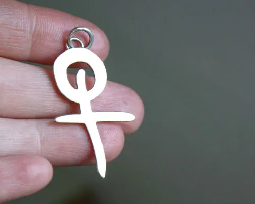 Louis Bertignac, pendentif logo du chanteur du groupe Téléphone en argent
