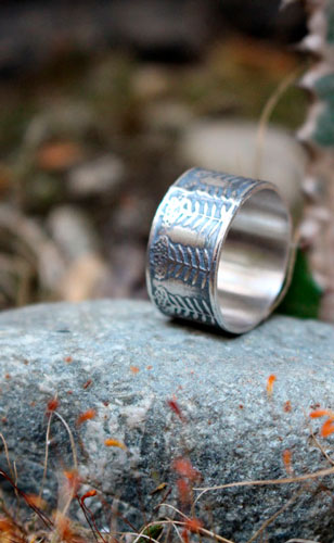 La dentelle de la Reine Anne, bague fleur d&rsquo;ombelle en argent