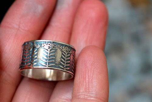 La dentelle de la Reine Anne, bague fleur d&rsquo;ombelle en argent