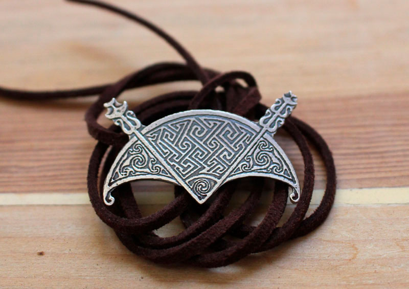 Le croissant de lune de Cadboll, collier Picte en argent