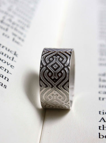 Le sceau du sultan, bague arabesque orientale en argent