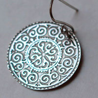 Leoda, boucles d’oreilles bouclier viking en argent