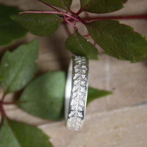 Lierre, bague végétale en argent