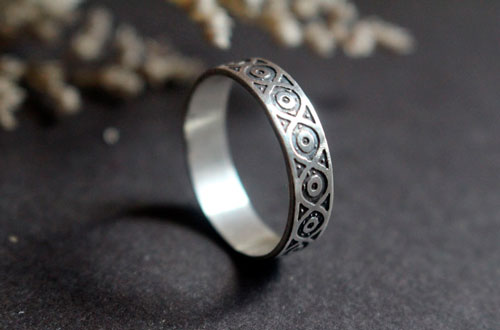 Livunn, bague gravée viking en argent