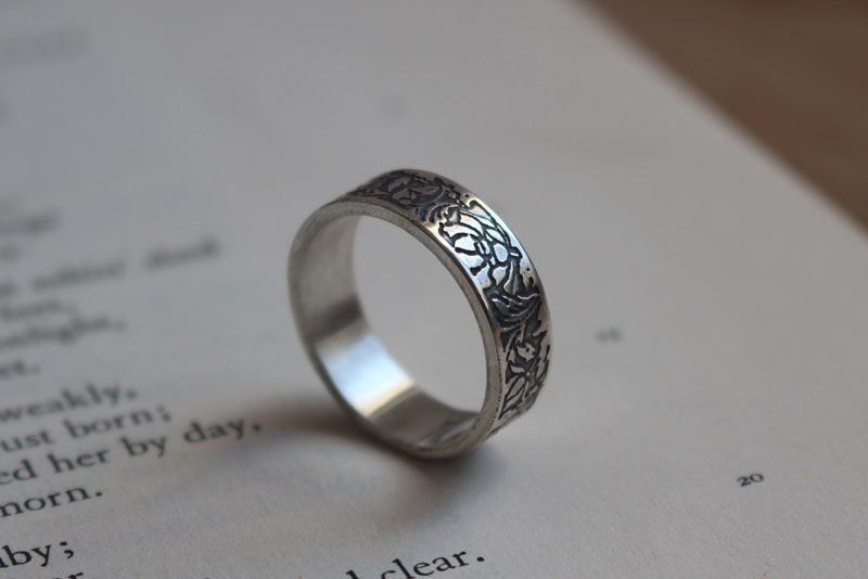 Lotus, bague fleur aquatique en argent