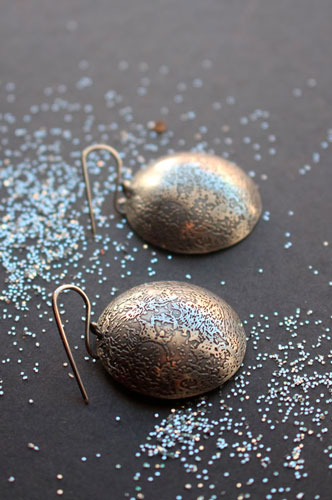 Lune bleue, boucles d’oreilles pleine lune en argent