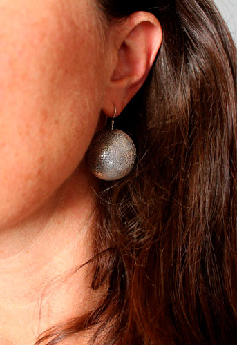 Lune bleue, boucles d’oreilles pleine lune en argent