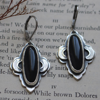 Lune d’onyx, boucles d’oreilles orientales en argent et onyx
