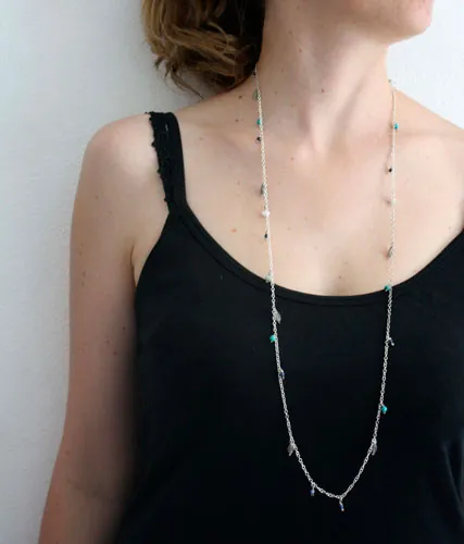 Majorelle, collier, chaîne de cheville, bracelet jardin bleu en argent, turquoise, amazonite, labradorite, lapis-lazuli et jade