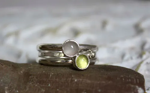 Mangrove, bague empilable en argent, péridot et aigue-marine