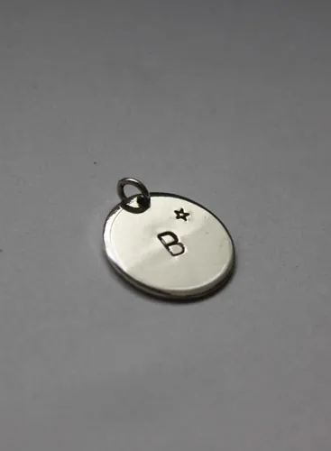 Médaille initiale, pendentif lettre personnalisée en argent