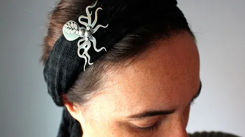Monsieur octopus, broche pieuvre élégante en argent