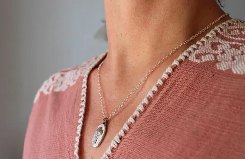 Moringa, collier camée botanique baroque en argent