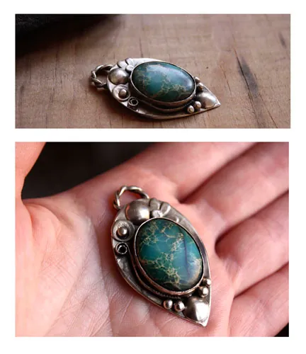 Mousson, pendentif dualité de la nature en argent et serpentine