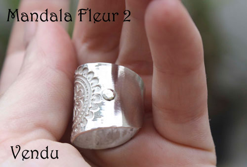 Mandala Fleur, bague de méditation en argent