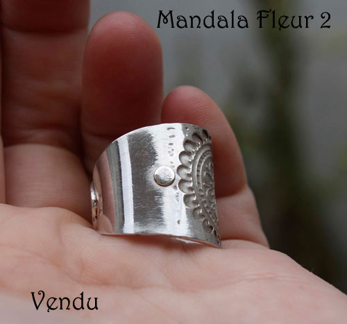 Mandala Fleur, bague de méditation en argent