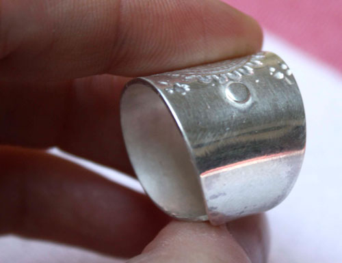 Mandala Fleur, bague de méditation en argent